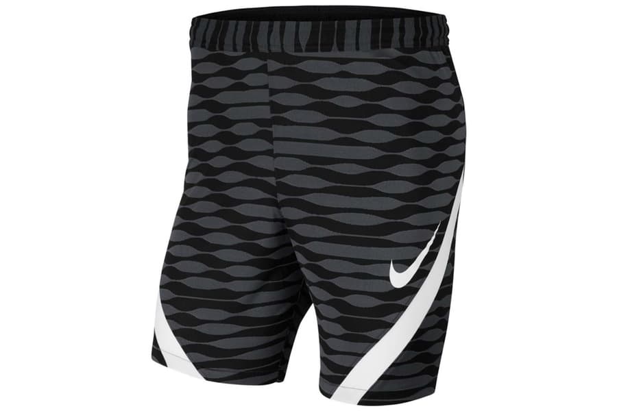 2 Kinder Shorts Nike Strike 21, Gr. 128/137